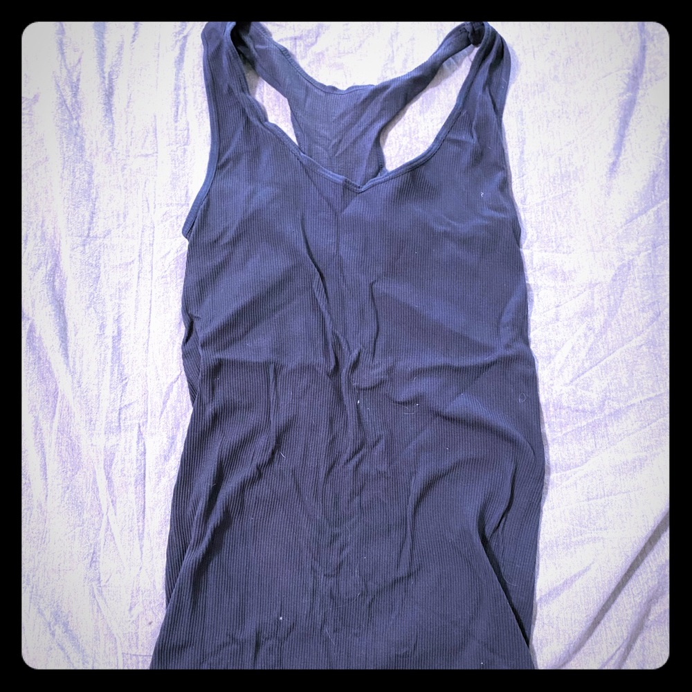 Ribbed tank